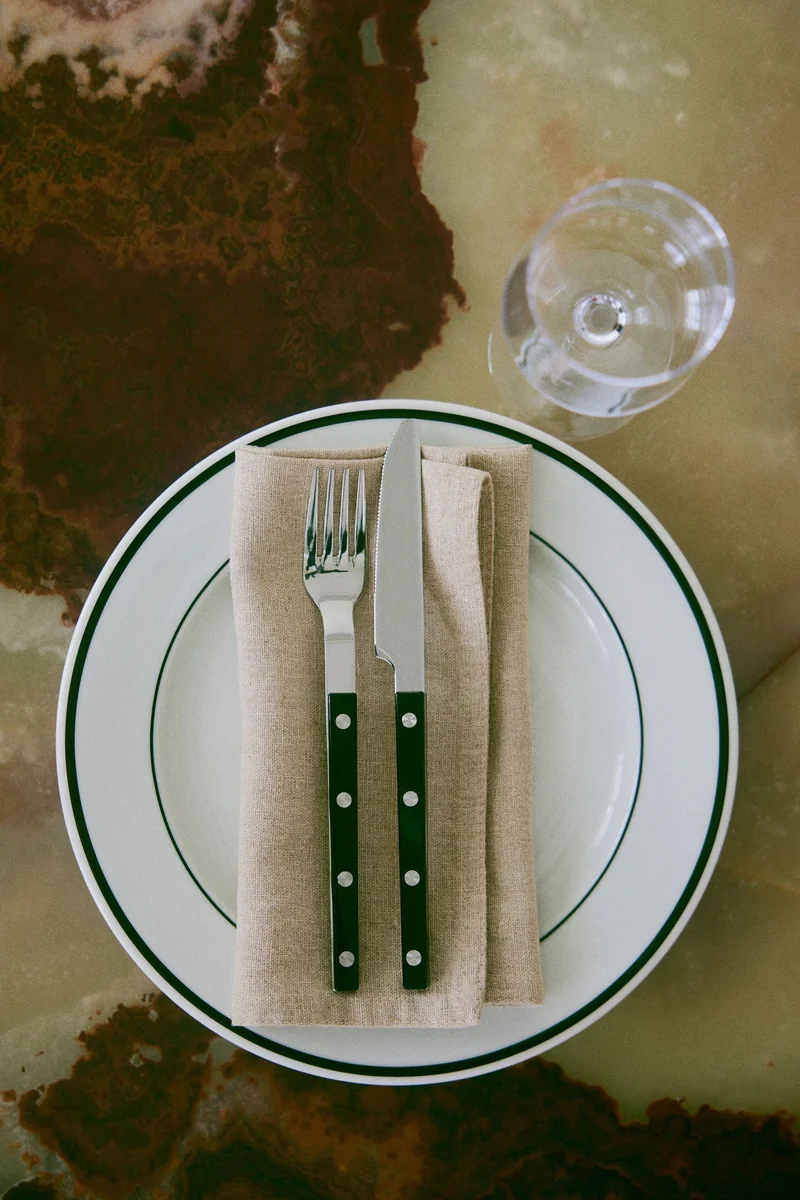 H&M 4-pack linen-blend napkins
