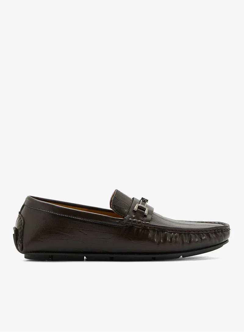 Trim Detail Textured Loafers