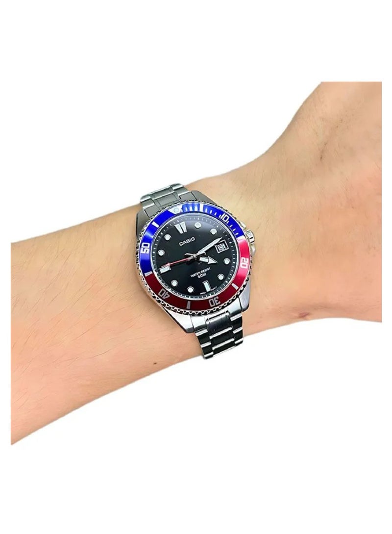 CASIO Men's Dive Black Dial, Silver Band Watch - MDV-107D-1A3VDF - Image 4