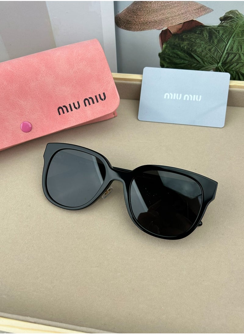 MIU - Miu Miu Women's Sunglasses    MU01ZS SIZE：55-20-142mm - Image 1