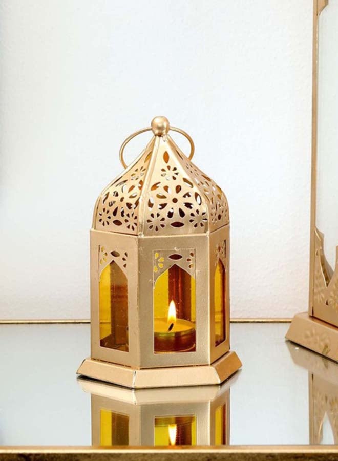 Pan Home فانوس ميلاراي | ذهبي | لمسة نهائية من البودرة | 10 سم طولاً × 9 سم عرضًا × 15 سم ارتفاعًا - Image 1