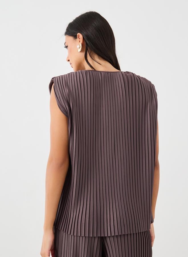 Styli Styli Pleated V-Neck Buttoned Waistcoat  - Image 4