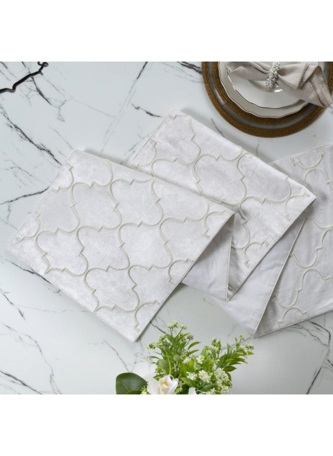 homes r us - Arabesque Velvet Runner, Cream – 40X180 Cm - Image 1