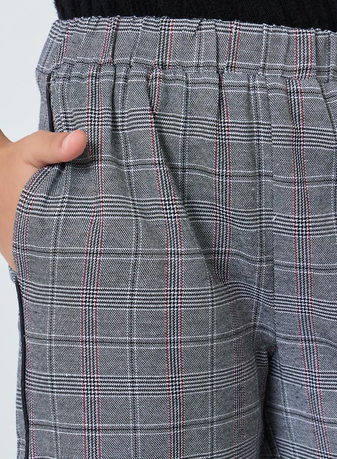 ستايلي بنطال بنقشة مربعات وخصر مطاطي - Image 3