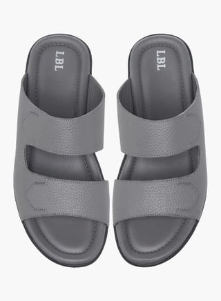 Men Textured Slip-On Arabic Sandals - pzsku/Z9A0CC8D188E3B3E72ED8Z/45/_/1739802720/a5763a74-02d1-4347-8378-4201d8e178b0