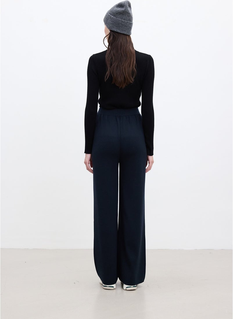 Straight Leg Knit Trousers Navy Blue - pzsku/Z9A0D041AA3FC1EE418F9Z/45/_/1741264521/de097f0a-ed1b-4366-a8e0-84a1850ce105