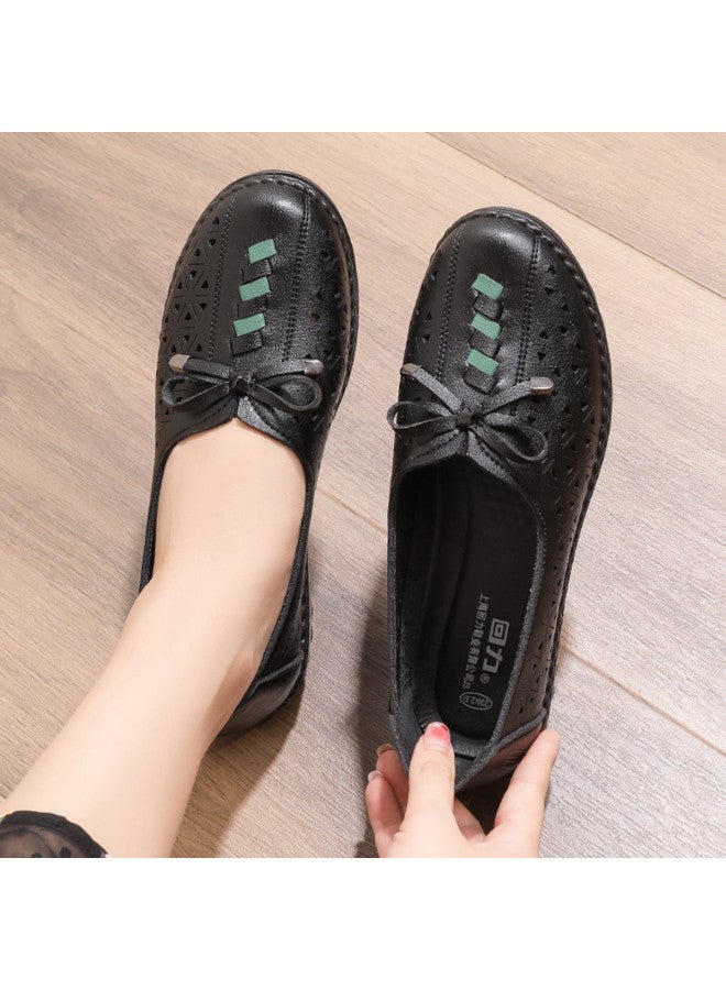 Warrior Hollow-out Breathable】25 Autumn Plus Size Mom Shoes Leather Loafers For Middle-aged And Elderly Women With Soft Soles For Commuting - Image 2