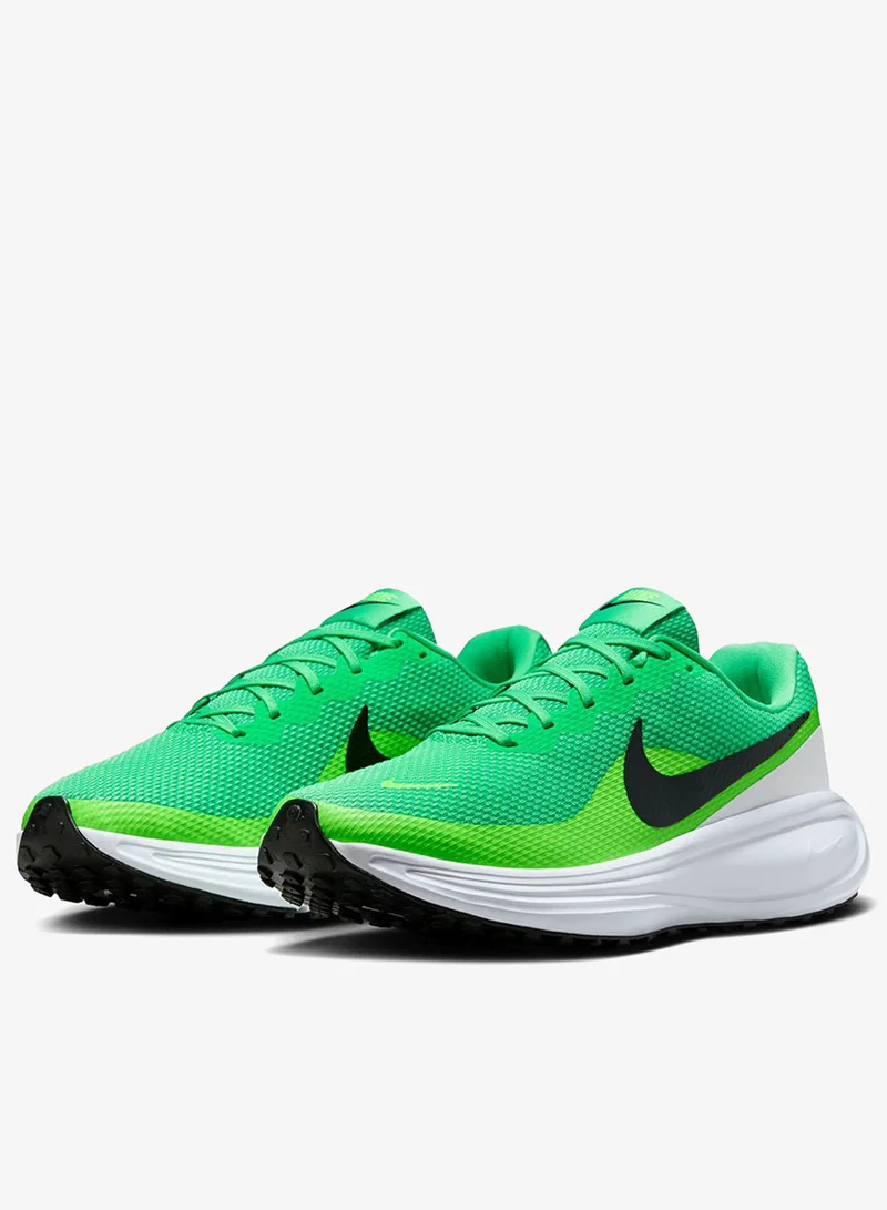 Nike Revolution 8