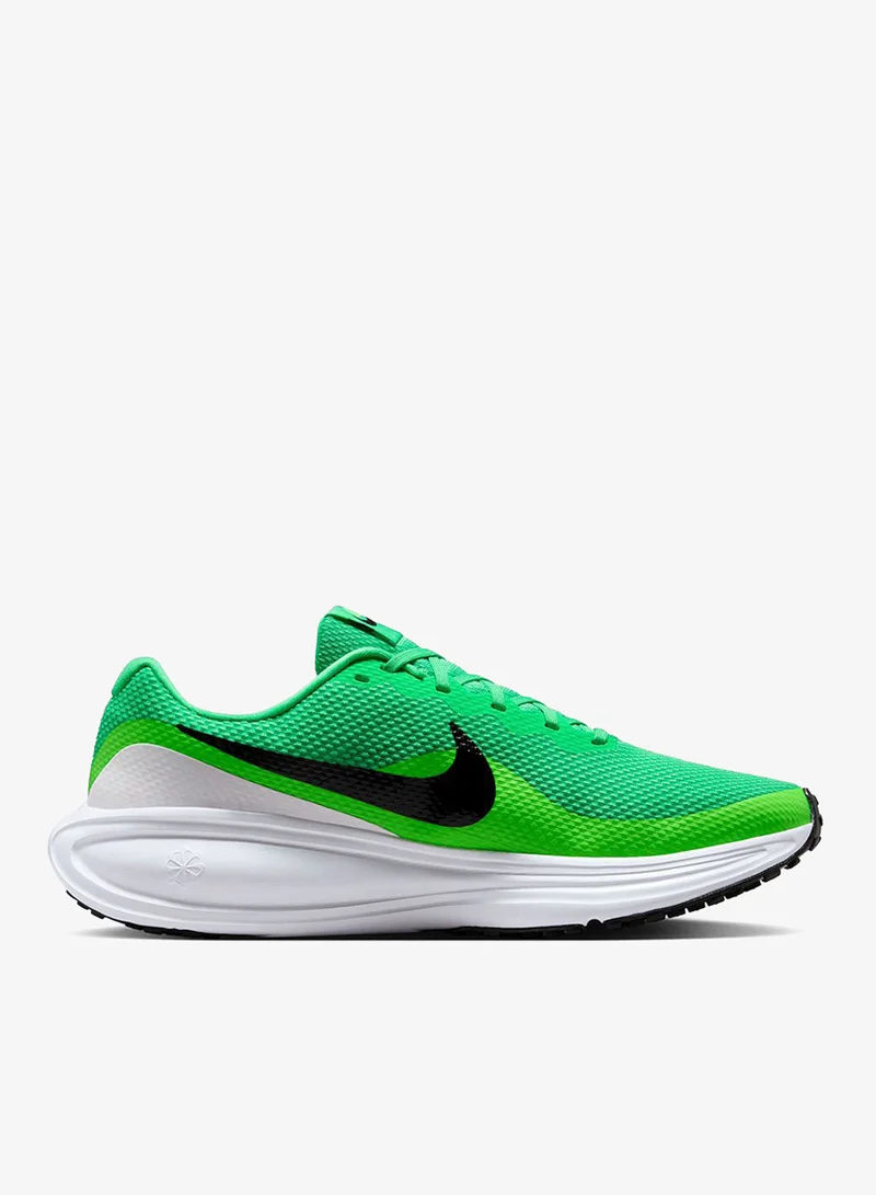 Nike Revolution 8