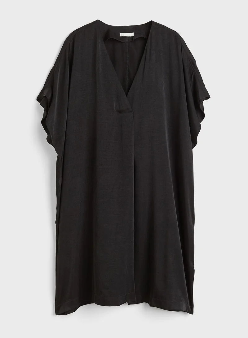 H&M Loose V-Neck Dress