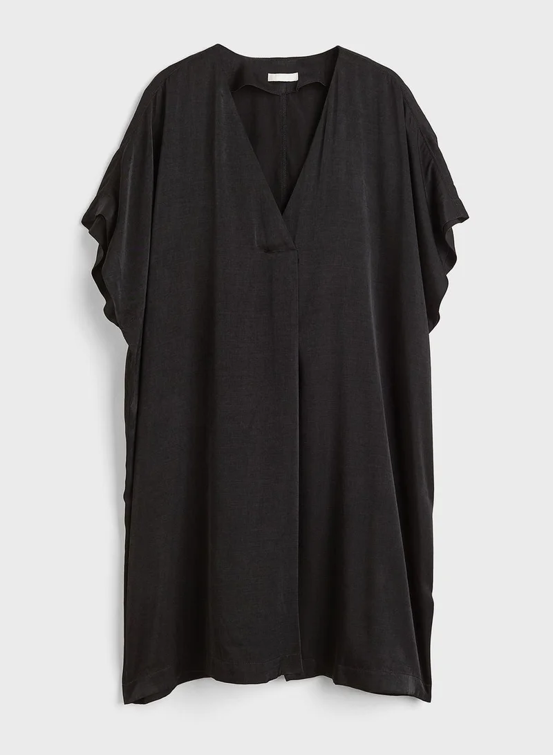 H&M Loose V-Neck Dress