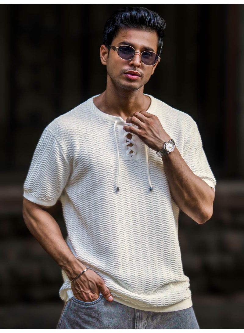 مانياك تيشيرت رجالي مانياك نصف أبيض بقصة ضيقة وياقة هنلي وأكمام نصفية بنقوش - Image 2