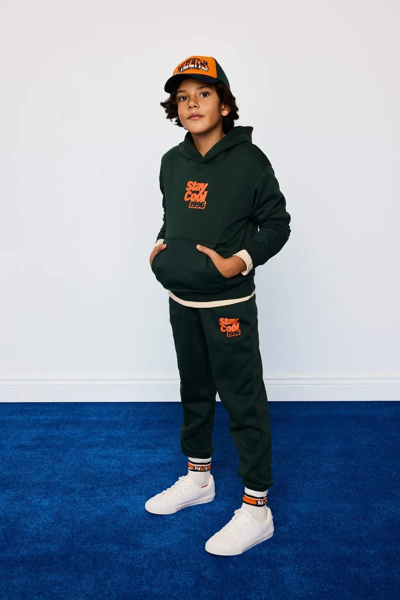 ديفاكتو Boy Hooded Printed Soft Inside Sweatshirt