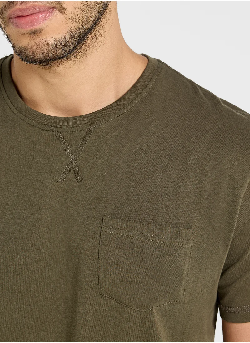 BRAVE SOUL Crew Neck Pocket T-Shirt