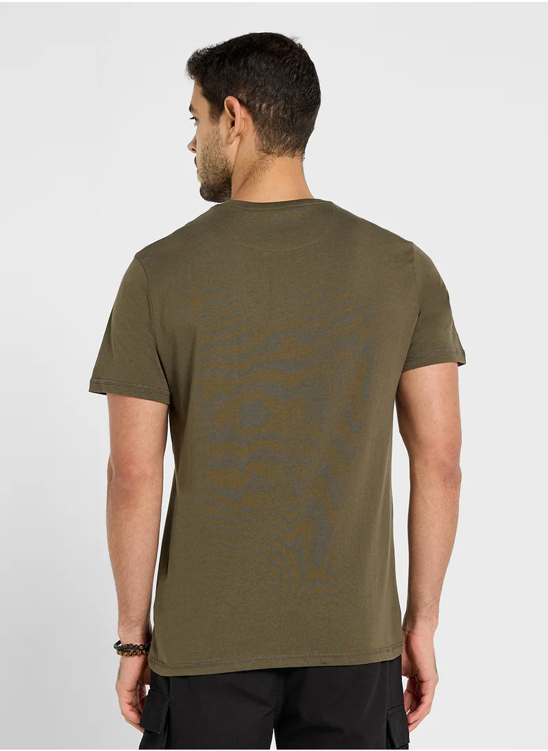 BRAVE SOUL Crew Neck Pocket T-Shirt