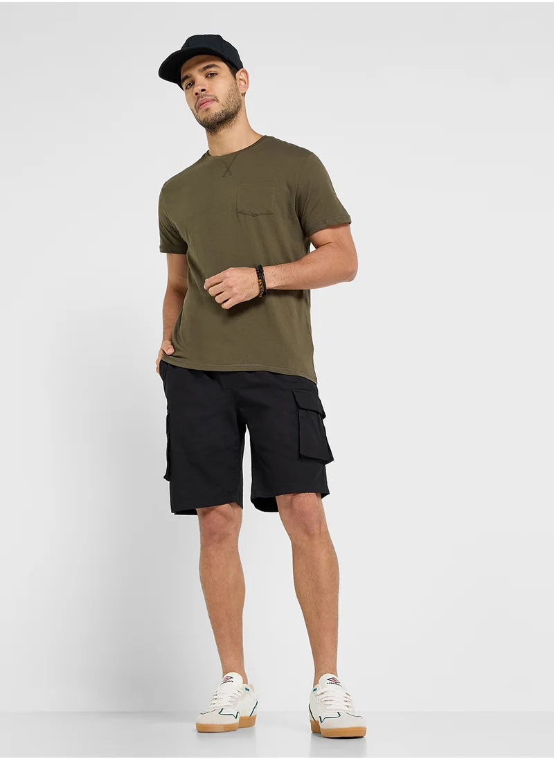 BRAVE SOUL Crew Neck Pocket T-Shirt