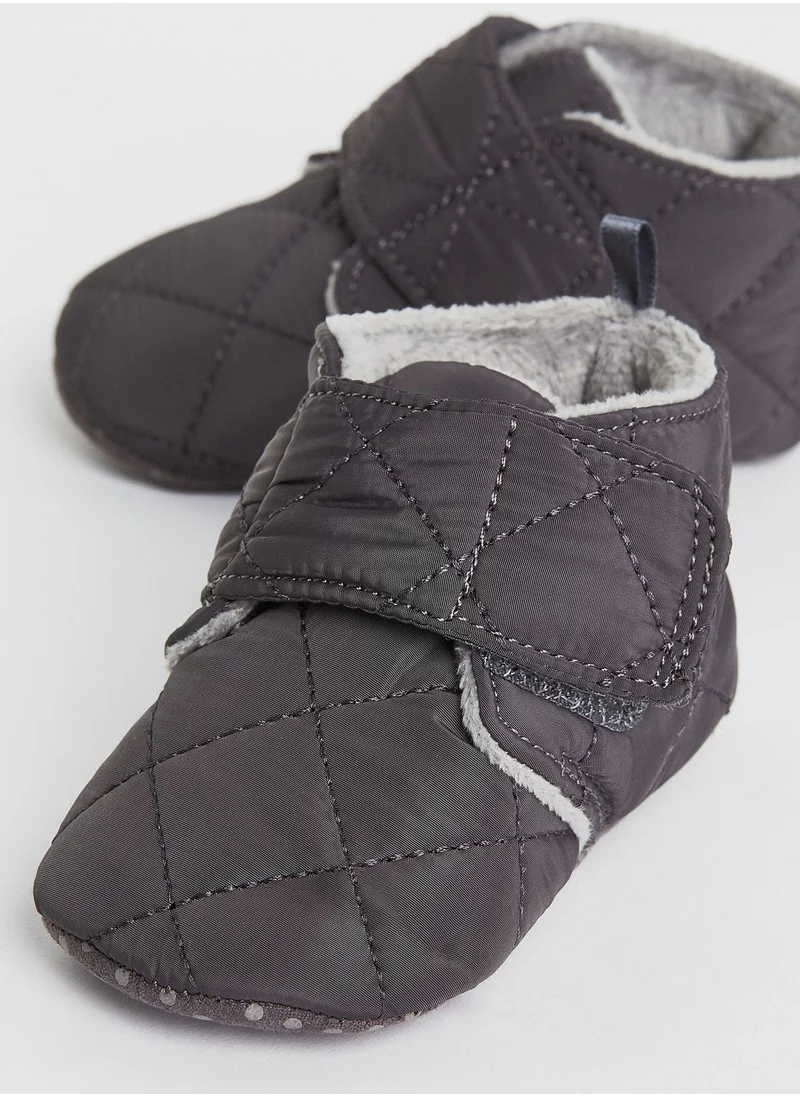 H&M Kids Low Top Velcro Quilted Sneakers