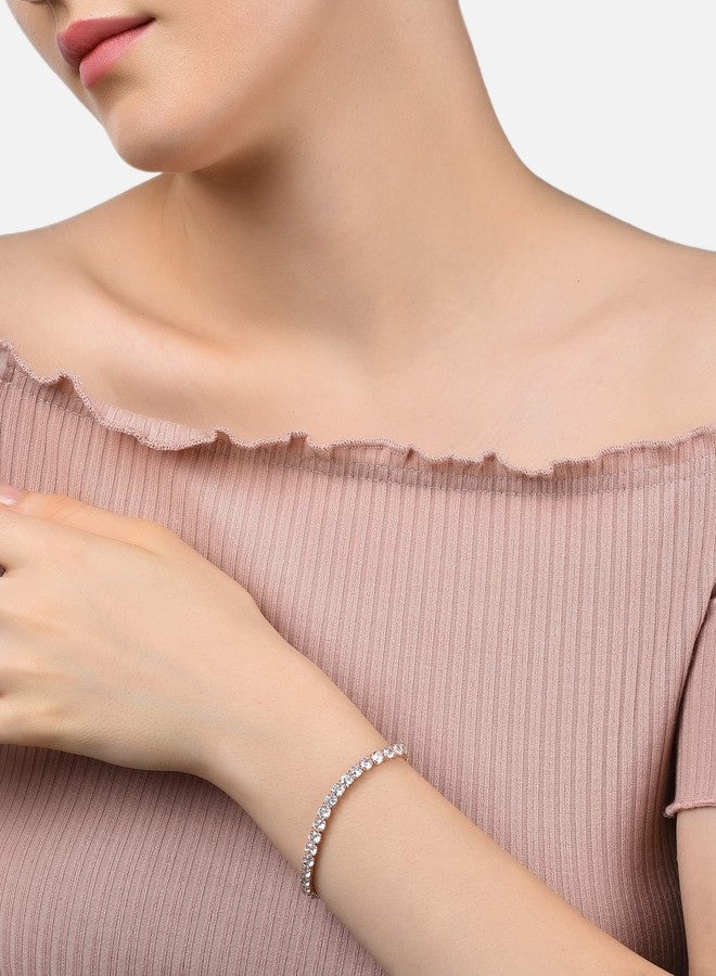 Zaveri Pearls مجموعة من سوارين من زافيري بيرلز، باللونين الذهبي الوردي والفضي، مرصعين بالزركونيا المكعبة، بتصميم عصري مناسب للتنس للنساء - ZPFK21607 - Image 3