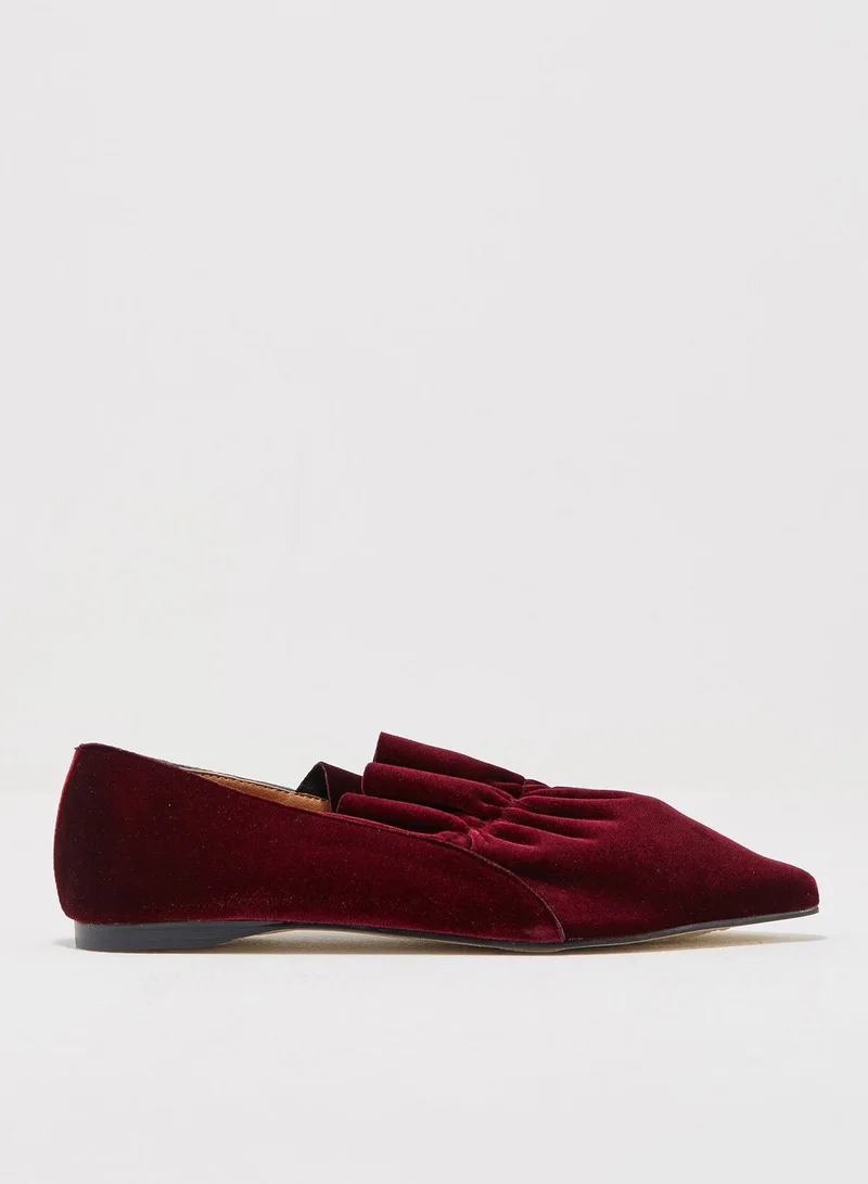 ELLA Velvet Slip On With Frills