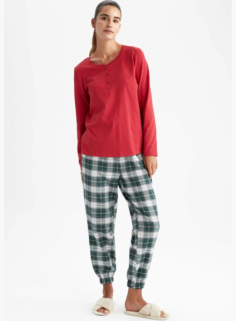 DeFacto New Year 2 Pack Woman Crew Neck Long Sleeve Homewear Woven Sets