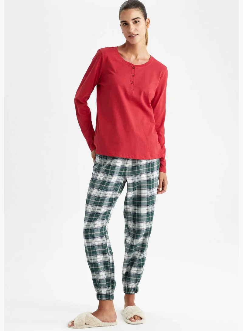 DeFacto New Year 2 Pack Woman Crew Neck Long Sleeve Homewear Woven Sets