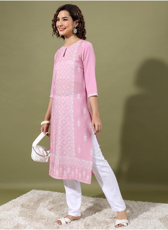 Vishudh Pink Floral Printed Keyhole Neck Straight Kurta by Styli  - Image 4