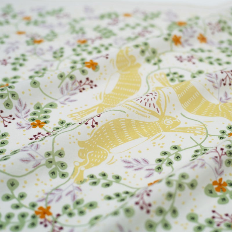 WHTE MOSS Bandana â€“ Classic Three Hares Design, 100% Cotton Boho Floral Handkerchief Hair Scarf, Perfect Thanksgiving & Christmas Gift (Vanilla) - Image 2