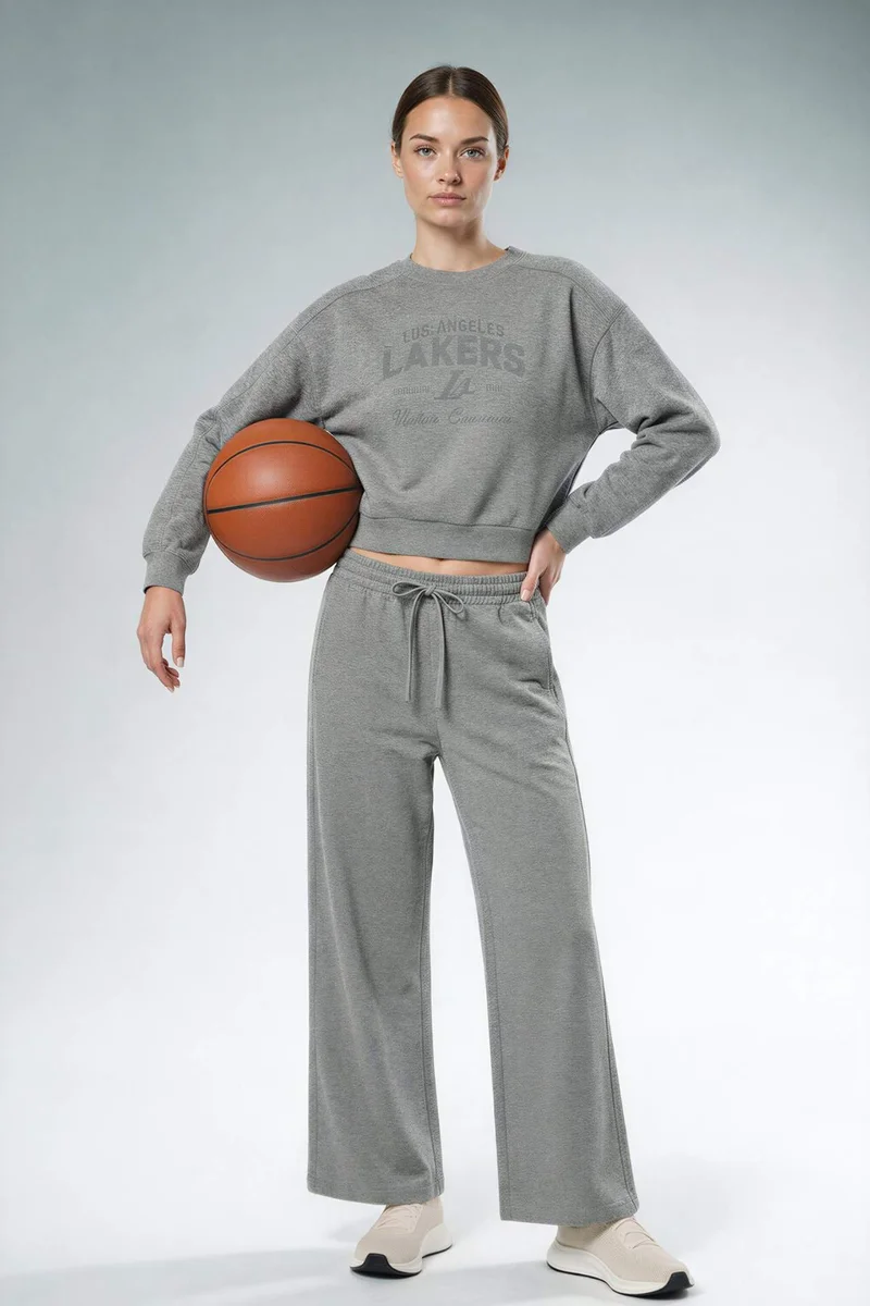 DeFacto NBA Los Angeles Lakers Licensed Long Sleeve Sweatshirt