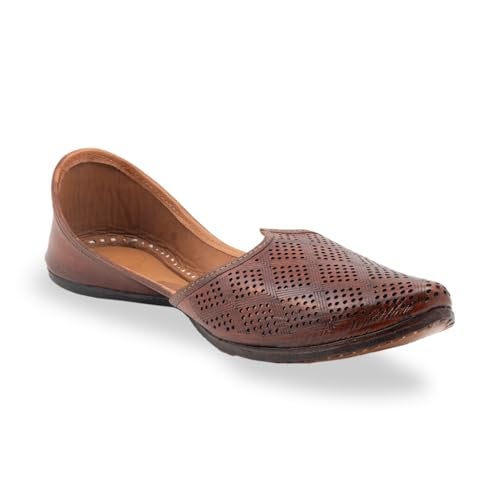 KORAKARI Men's Traditional Maharaja Punjabi Jutti Comfortable Mojari for Men (Size: UK9, Light Brown) - Image 1