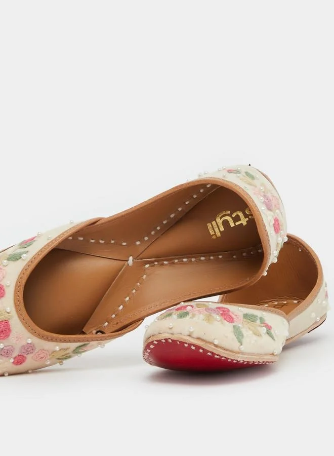 Styli Ethnic Embellished Flat Shoes