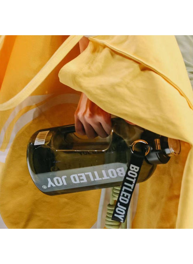 طن من البراميل Bottledjoy كوب ماء بسعة كبيرة، زجاجة مياه رياضية للياقة البدنية، شبكة كوب بطن أحمر اللون: ماصة رسمية أصلية 1 لتر مصنوعة من مادة التريتان الزرقاء (يمكن أن تحمل الماء الساخن أقل من 100 - Image 5
