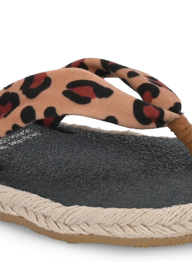 Fresh Feet Leopard Print Thong Toe Yoga Mat Slippers