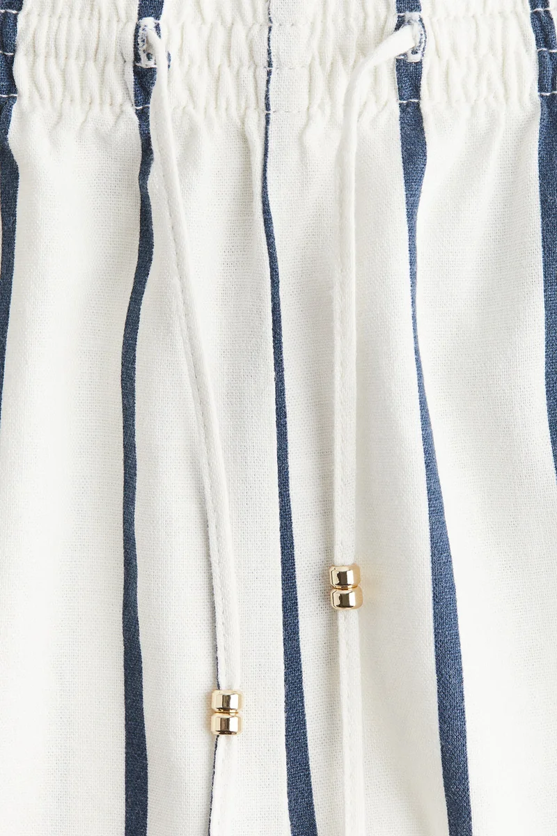 اتش اند ام شورت من مزيج الكتان برباط خصر