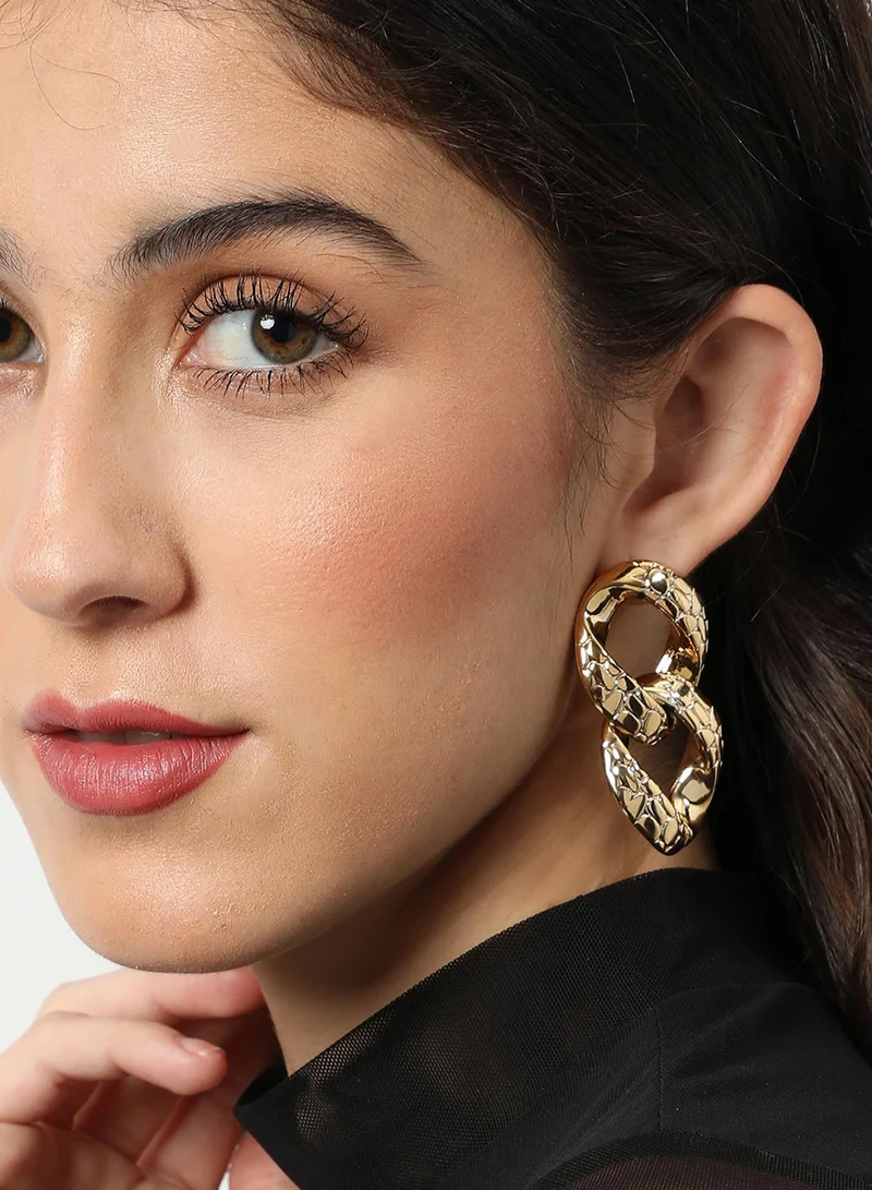 سوهي حلق مصمم مطلي بالذهب