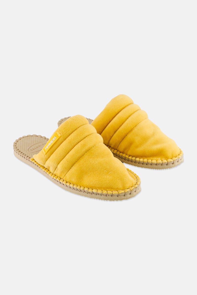 havaianas Women Style 2 Quilted Slip On Mule, Mustard  - Image 1