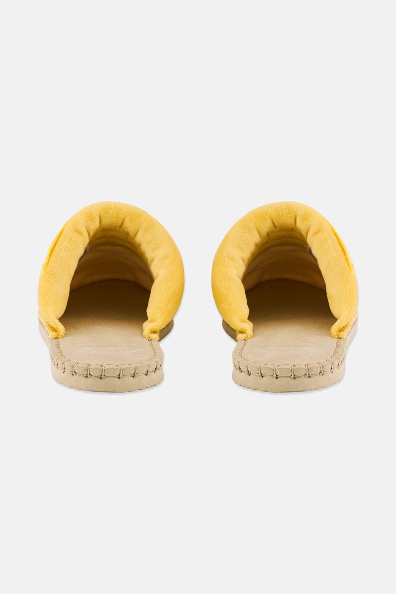 havaianas Women Style 2 Quilted Slip On Mule, Mustard  - Image 2