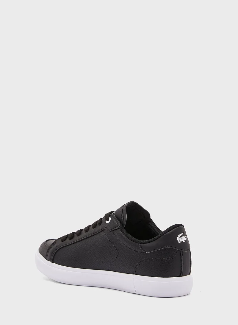 LACOSTE Powercourt 222 6 Low Top Sneakers