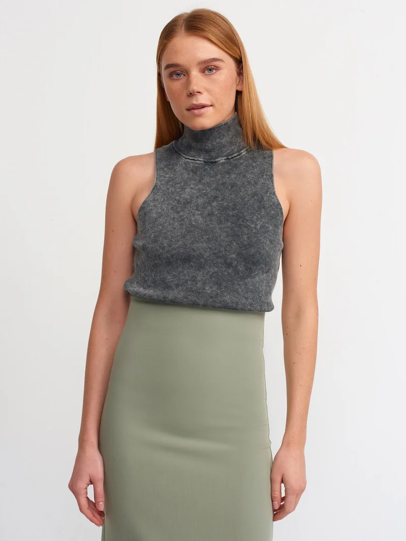 ديلفين 10511 Faded Effect Half Turtleneck Knitwear Top-Anthracite