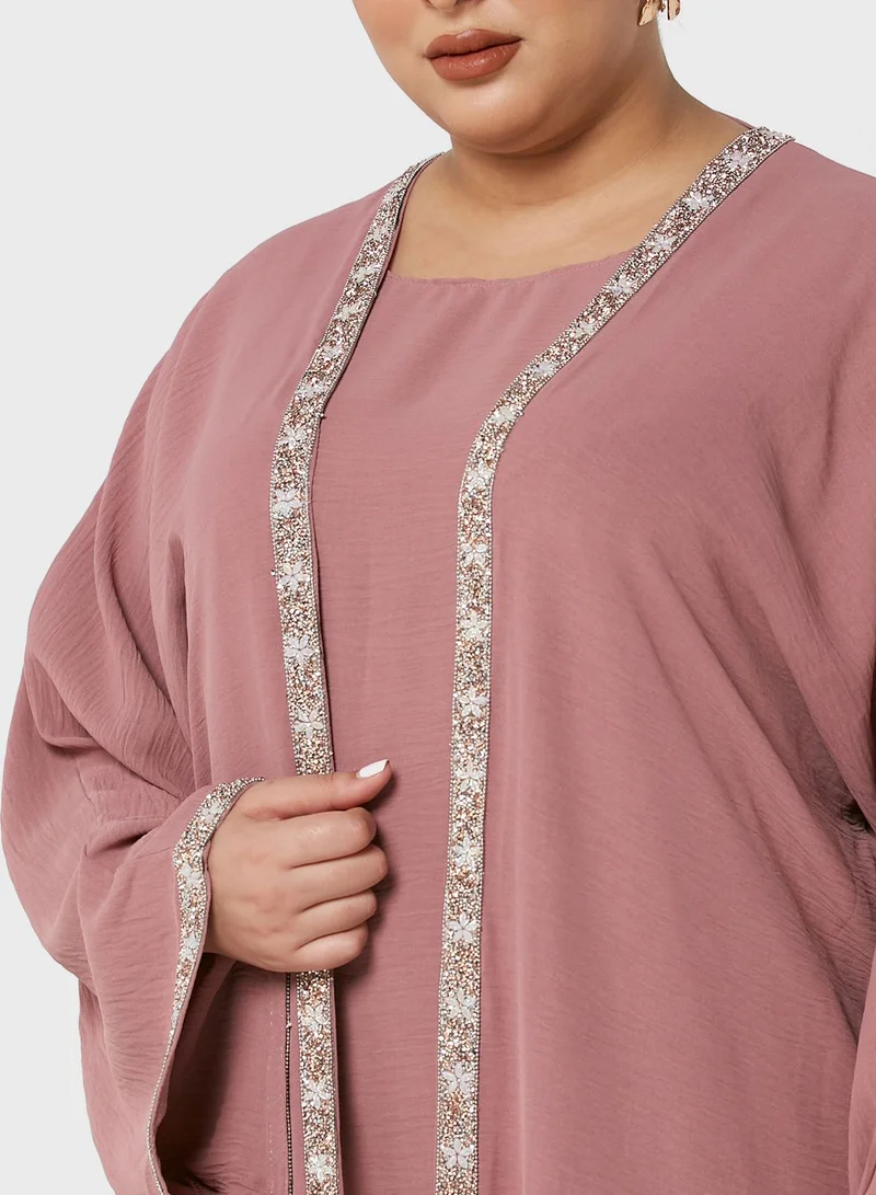 Hayas Closet Curve Contrast & Lace Detail Abaya
