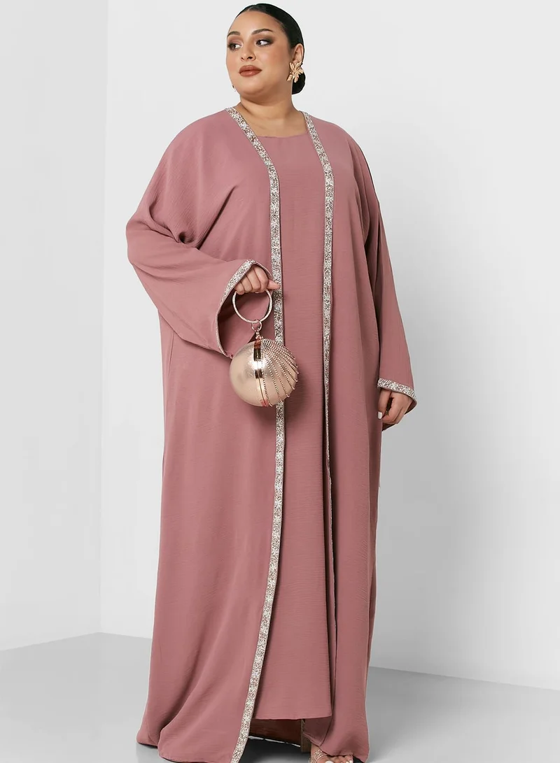 Hayas Closet Curve Contrast & Lace Detail Abaya