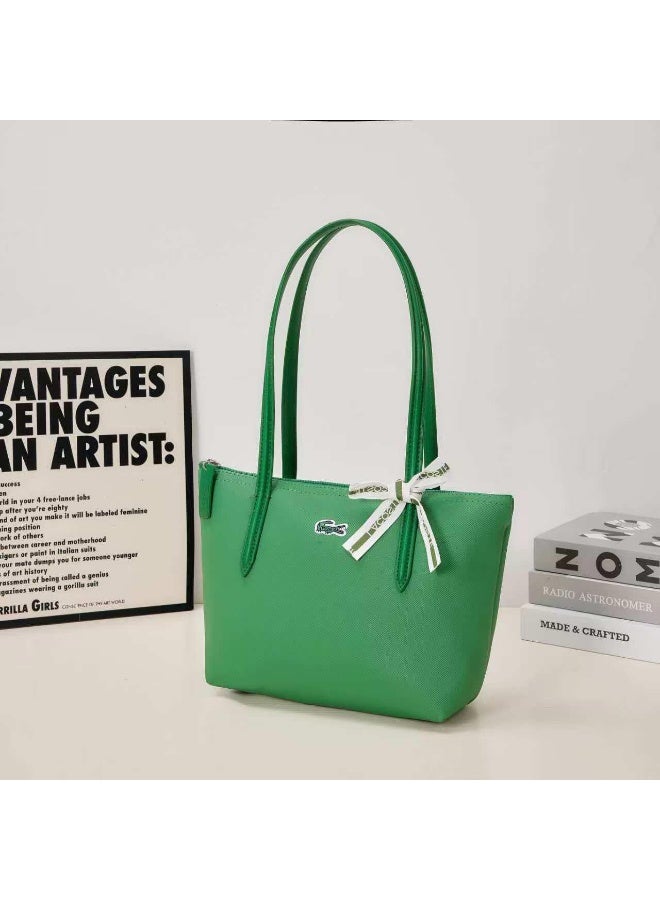 لاكوست حقيبة يد لاكوست للنساء، حقيبة توت - أخضر