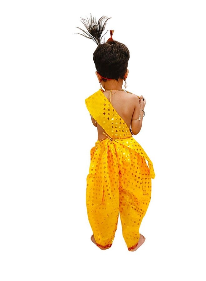بوك ماي كوستيوم زي كريشنا الأصفر المنقط من BookMyCostume، دوتي باتكا مع مجوهرات لؤلؤية ثقيلة ومجموعة موكوت - زي فستان جانماشتامي للأطفال كانها - للأولاد والبنات من عمر سنة إلى سنتين - Image 4