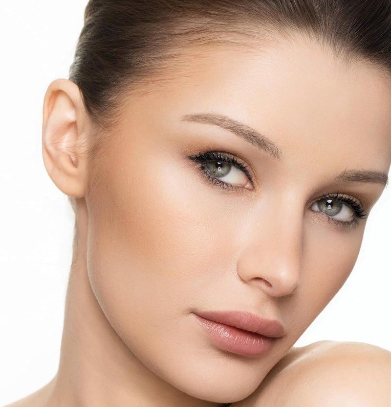 Trish McEvoy Dual Resort Bronzer - Bronze with Gold Shimmer - Image 3