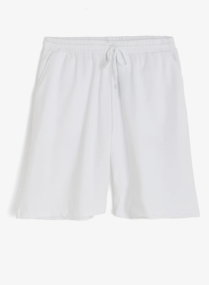Seventy Five Basics Regular Fit Pocket Shorts