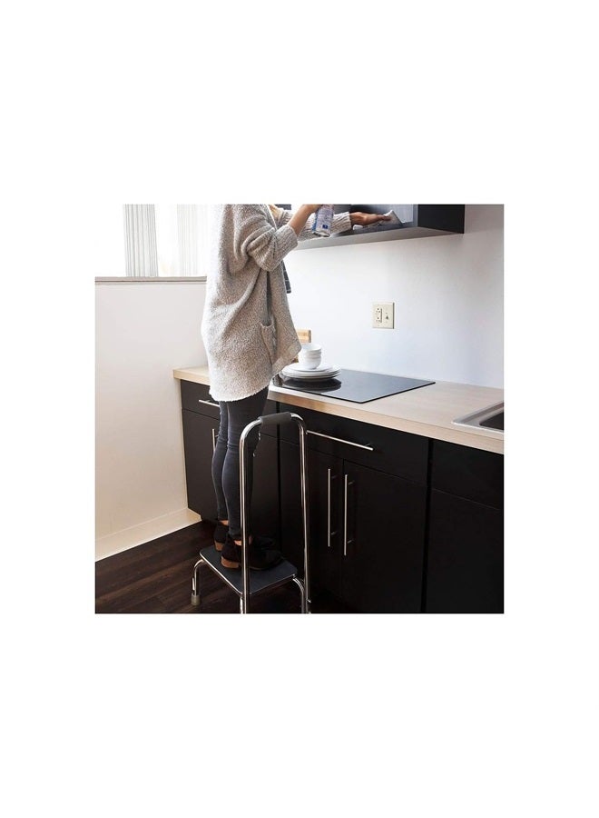 DMI كرسي خطوة مع مقبض وسطح مطاطي غير قابل للانزلاق، كرسي خفيف الوزن وقوي لكبار السن والبالغين والأطفال، يتحمل حتى 300 رطل مع ارتفاع 9.5 بوصة، 17.3" عرض × 12.3" عمق × 34" ارتفاع، كروم - Image 4