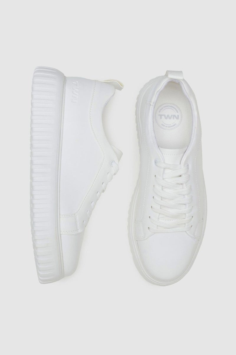 twn White Thick White Soled Lace-Up Sneaker Shoes 3EC09ORT0381  - Image 4