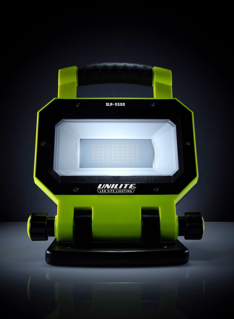 Unilite Slr 5500 Lumen Rechargeable Site Light - Image 2