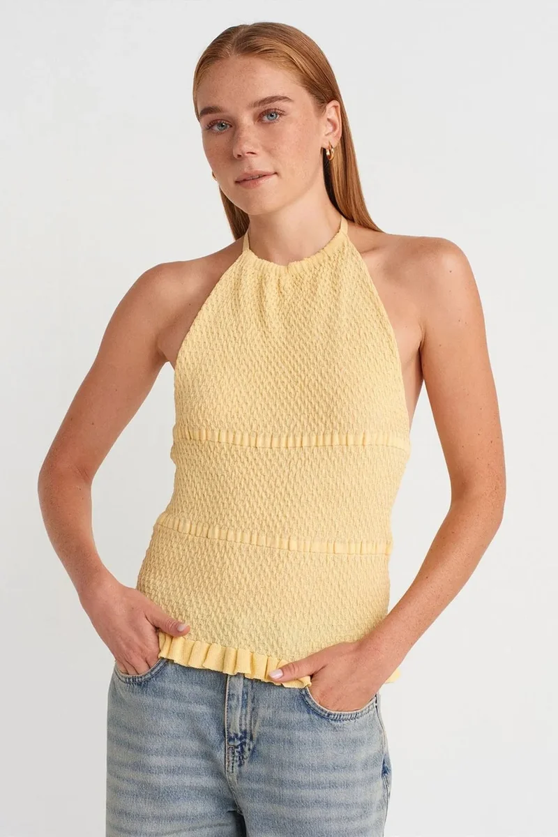 DILVIN Slim Fit Halter-Neck Knit Blouse