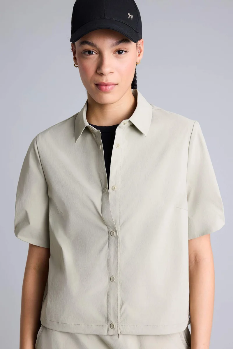 ديفاكتو Basic Short Sleeve Shirt