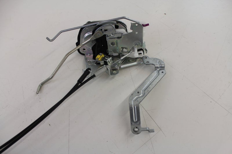 TOYOTA Genuine Toyota 69304-0C010 Door Lock Sub-Assembly - Image 3